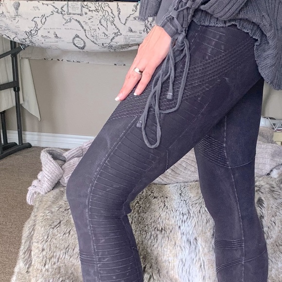 Free People Washed Eggplant Leggings Sample XS - Picture 11 of 11